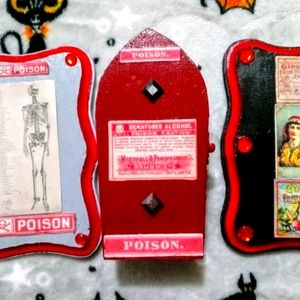 Red Gypsy and Poison Set